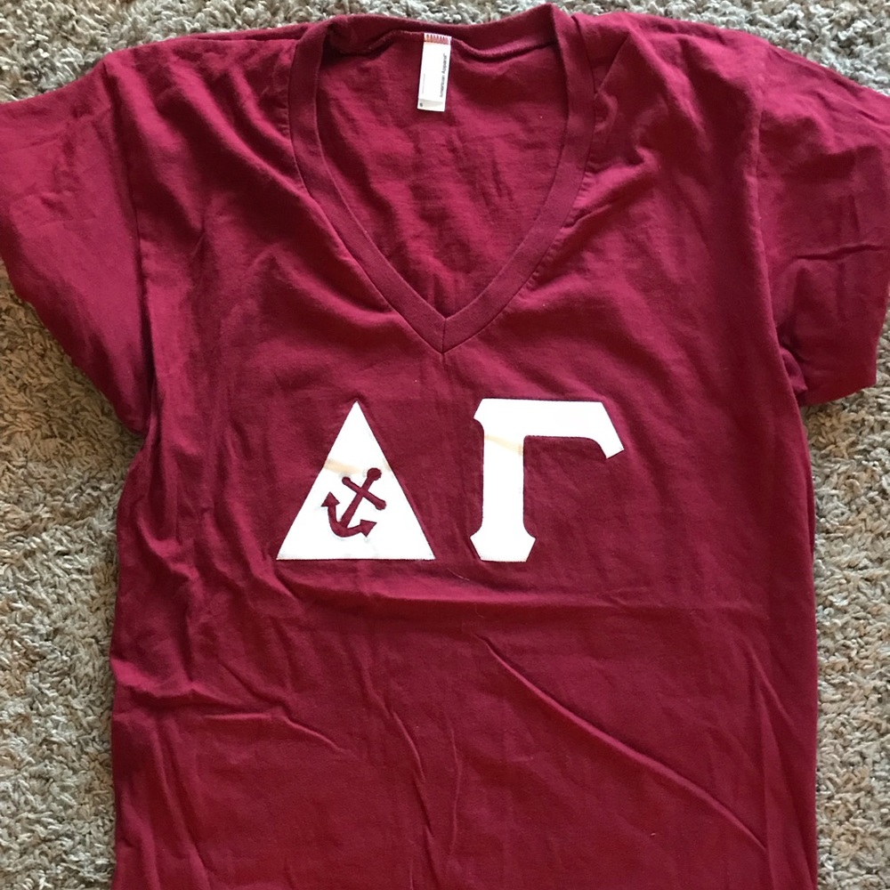 Delta Gamma tee shirt